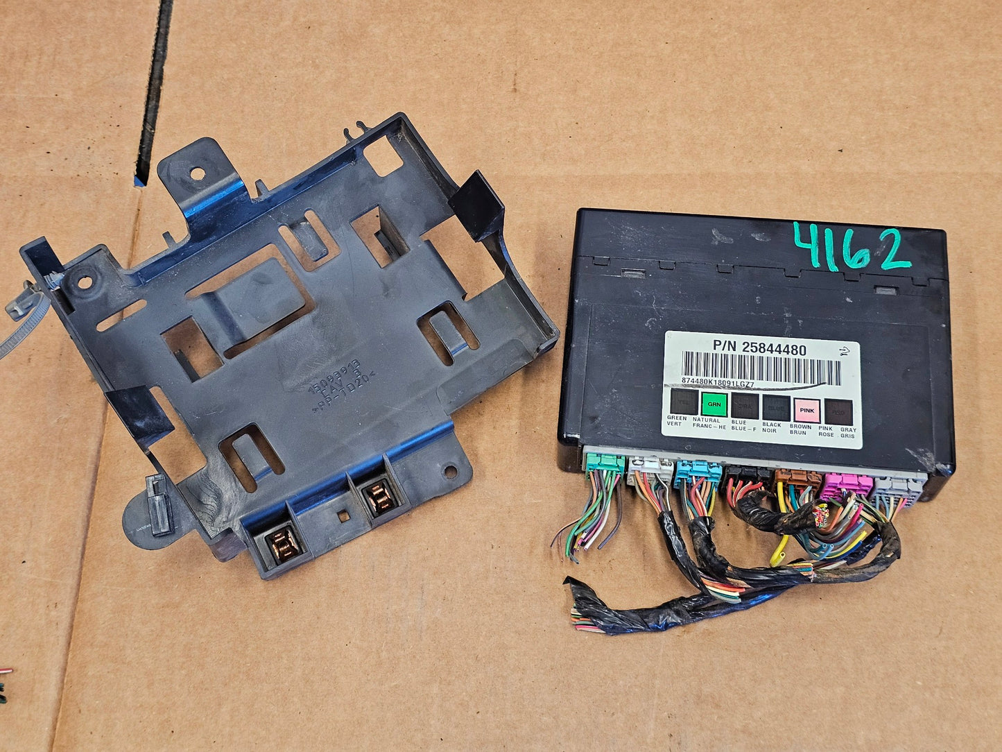 2007-2011 CHEVY SILVERADO 1500 BODY CONTROL MODULE BCM 25844480 #4162
