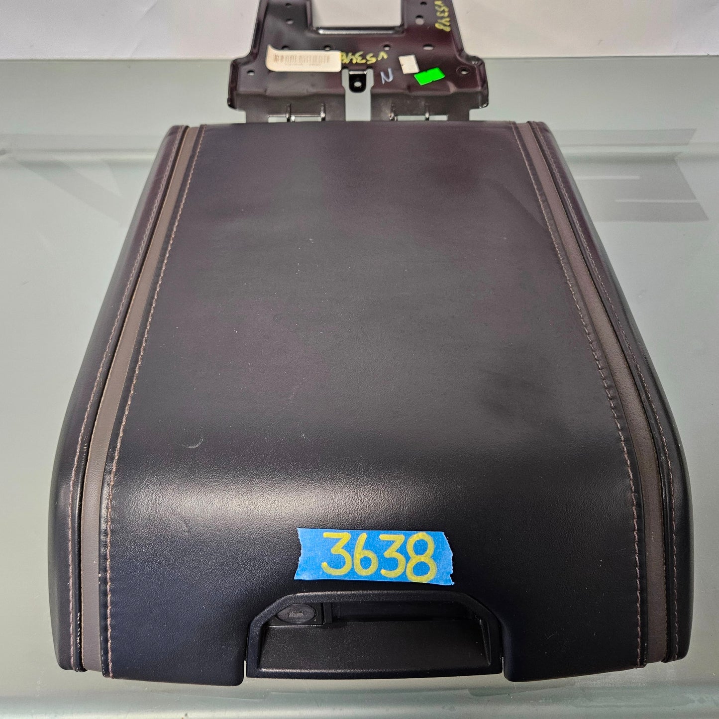2015-2020 FORD F150 BLACK FRONT CENTER CONSOLE STORAGE ARMREST LID OEM #3638