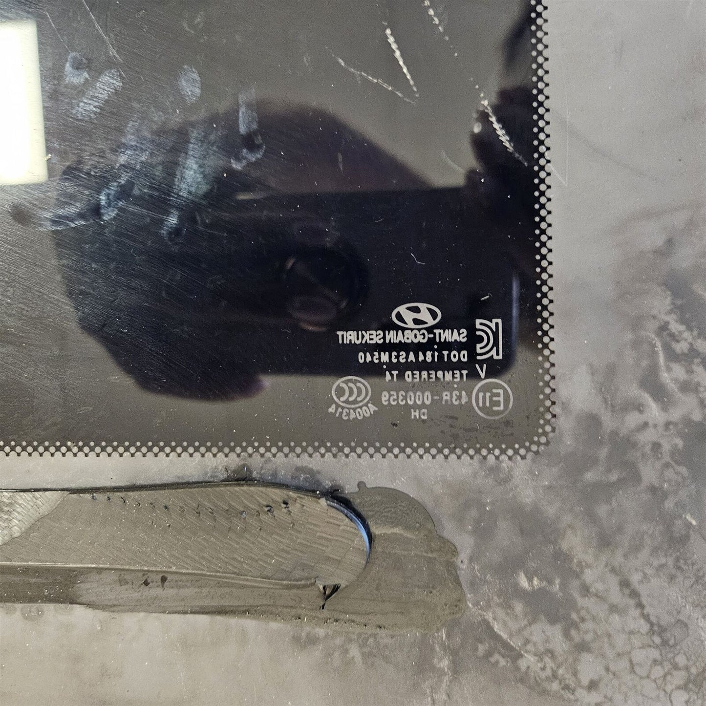 2015-2020 GENESIS G80 REAR PANORAMIC SUNROOF GLASS WINDOW OEM