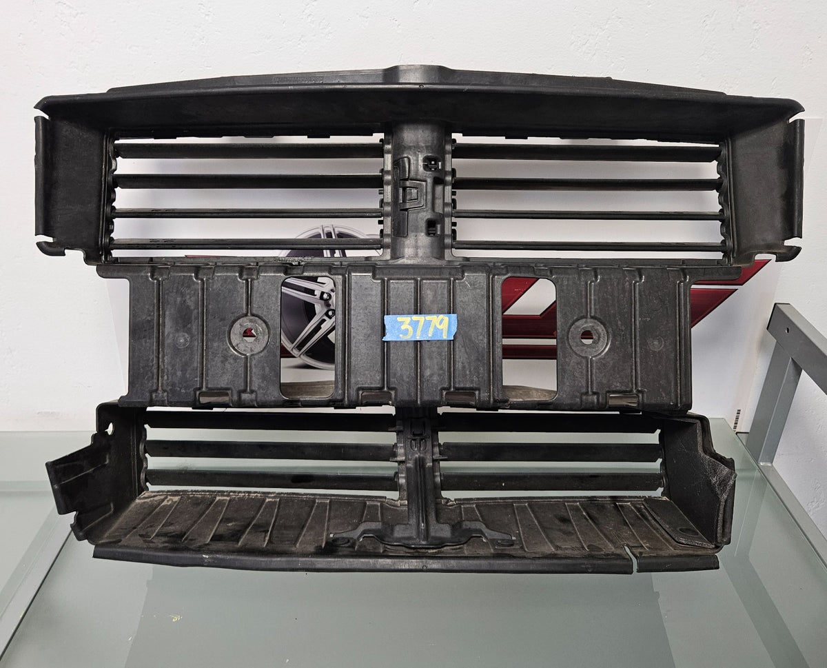 2018-2023 MUSTANG ACTIVE GRILLE AIR SHUTTER OEM JR3B-8472-AB #37797