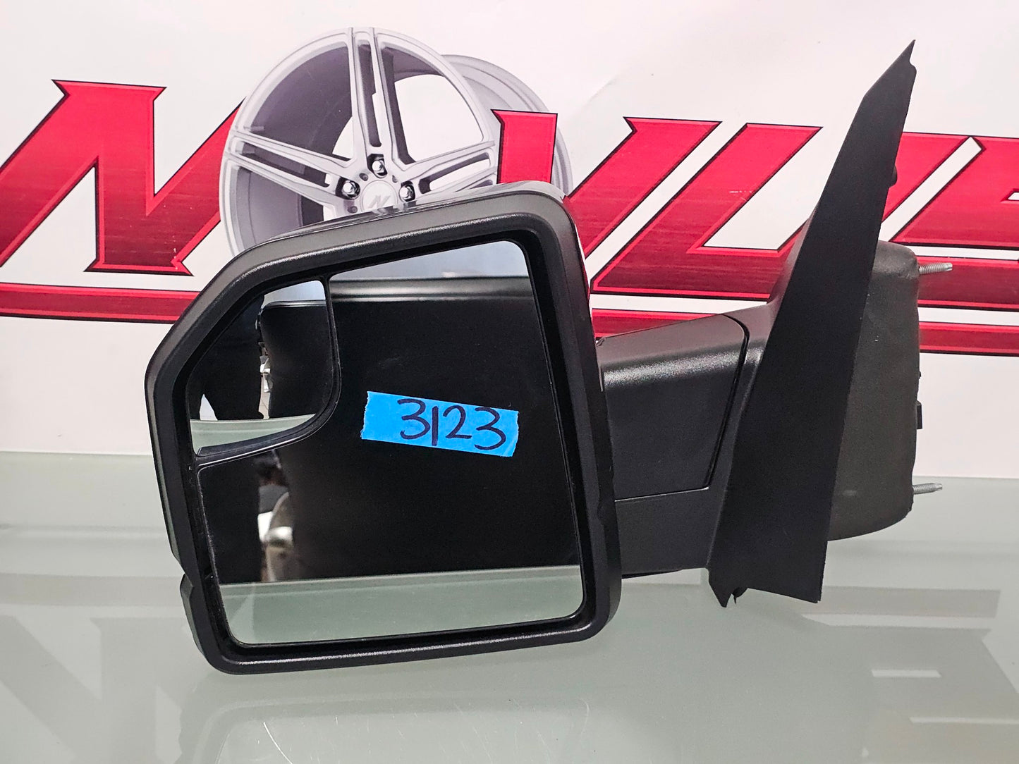 2015-2020 FORD F150 LEFT DRIVER MIRROR POWER FOLD CAMERA SIGNAL NO BLIS #3123