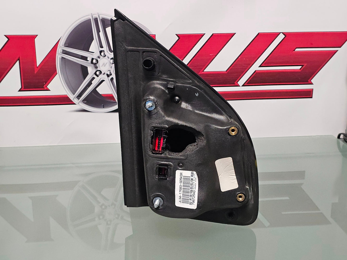 2015-2020 FORD F150 LEFT DRIVER MIRROR POWER FOLD CAMERA SIGNAL NO BLIS #3123