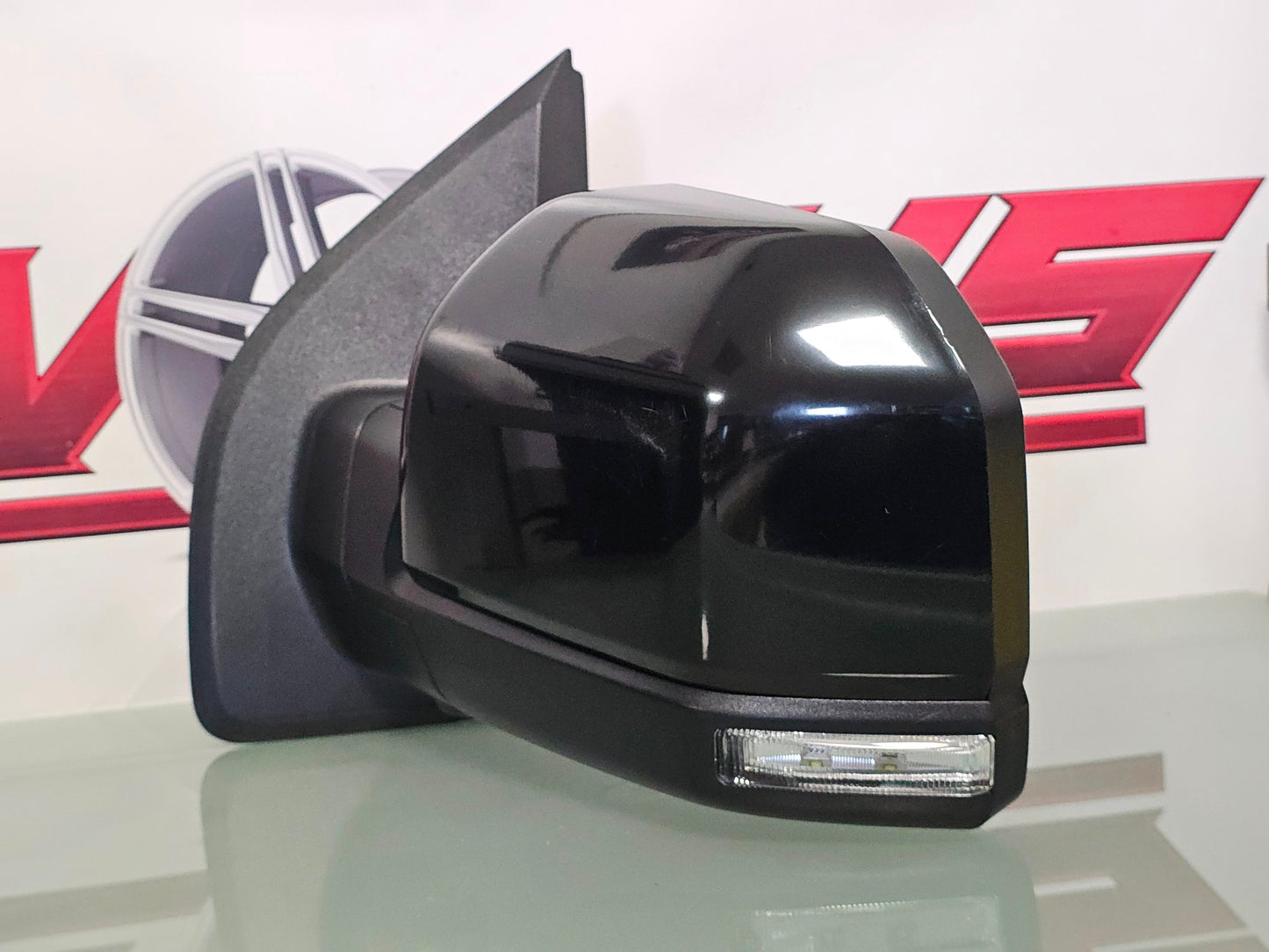 2015-2020 FORD F150 LEFT DRIVER MIRROR POWER FOLD CAMERA SIGNAL NO BLIS #3123