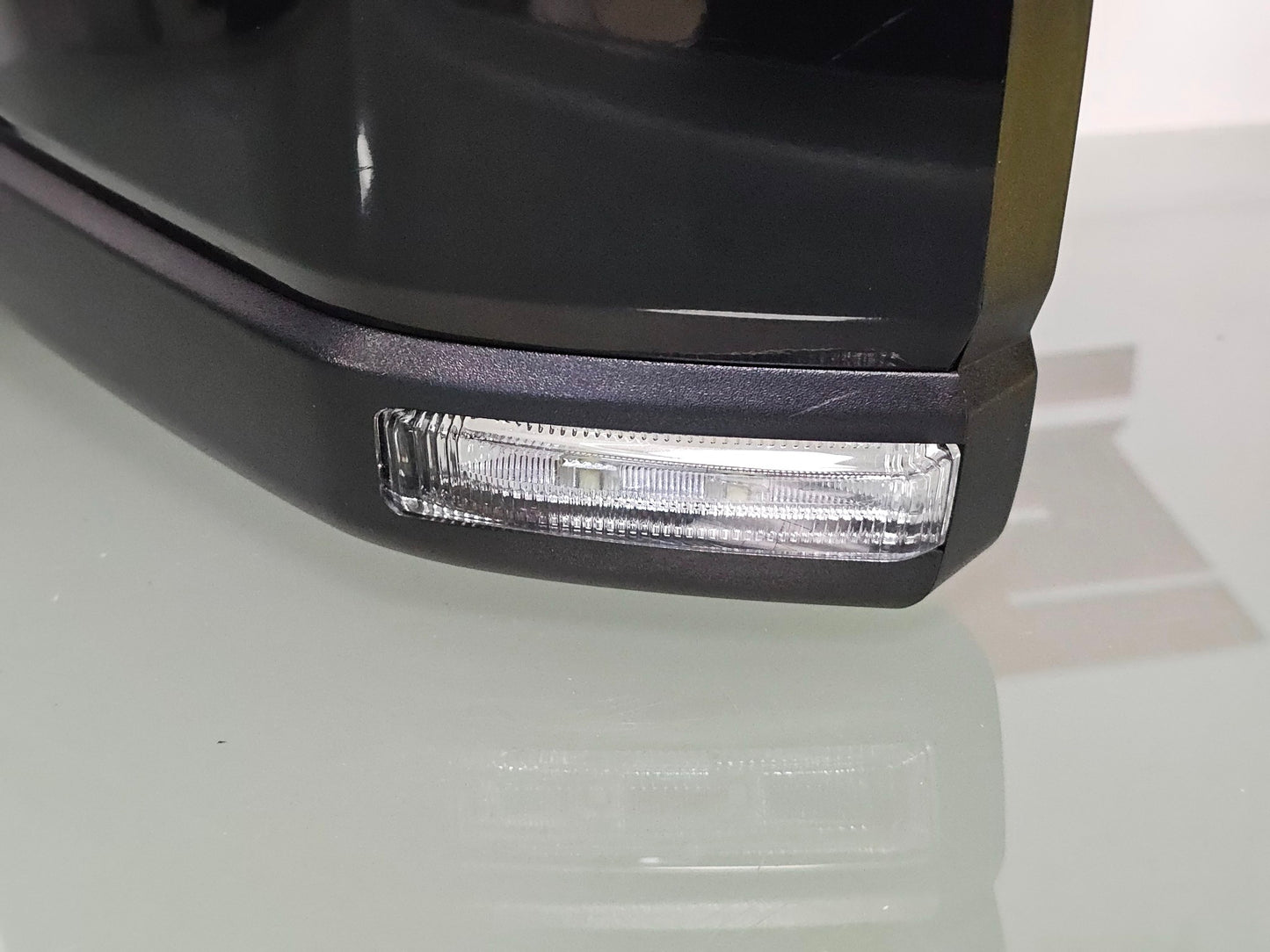 2015-2020 FORD F150 LEFT DRIVER MIRROR POWER FOLD CAMERA SIGNAL NO BLIS #3123
