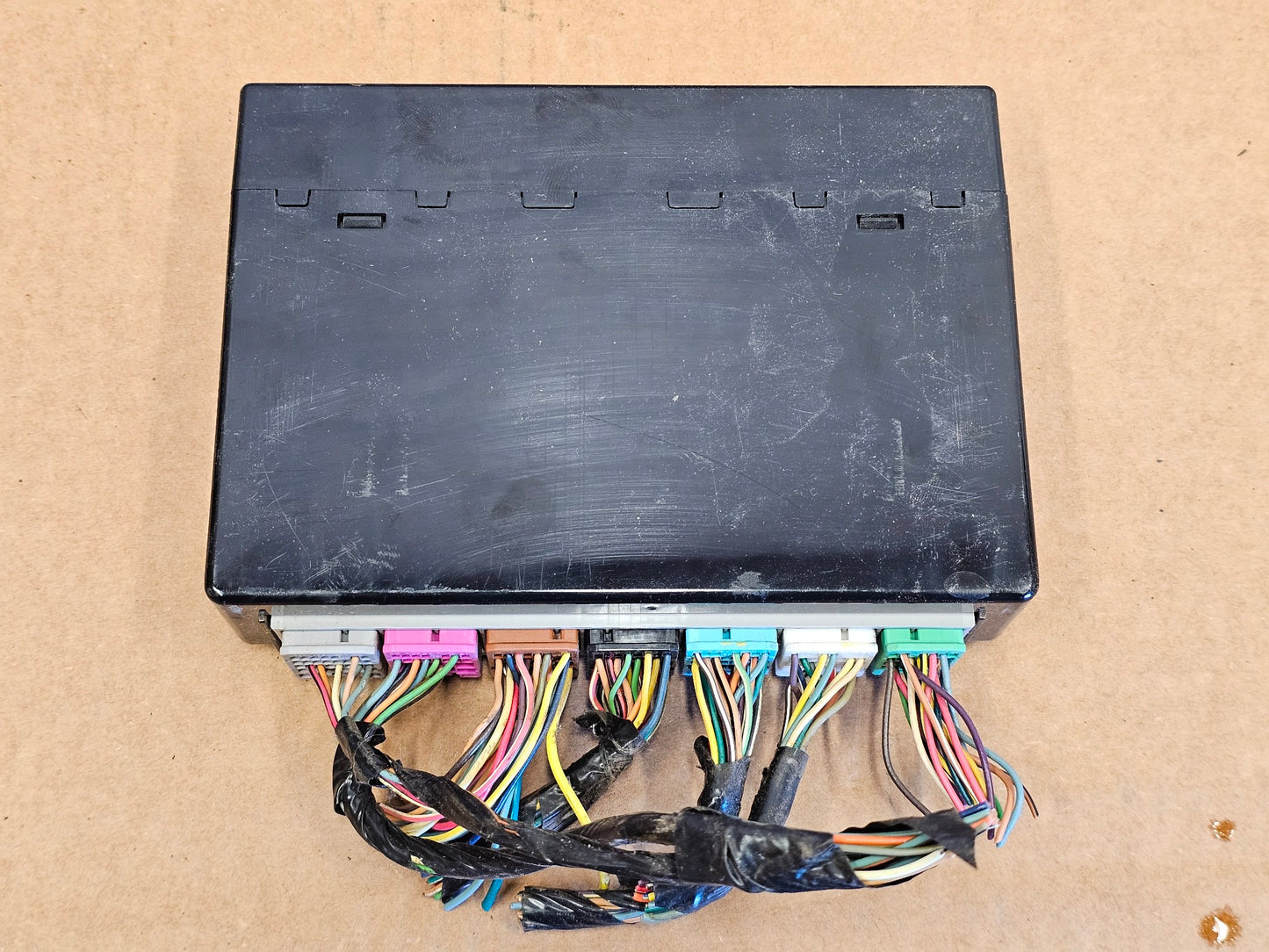2007-2011 CHEVY SILVERADO 1500 BODY CONTROL MODULE BCM 25844480 #4162