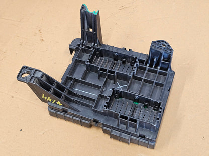 2014-2019 GMC SIERRA SILVERADO FUSE RELAY BOX 23195441 #4222