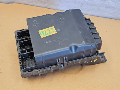2014-2019 GMC SIERRA SILVERADO FUSE RELAY BOX 23195441 #4222