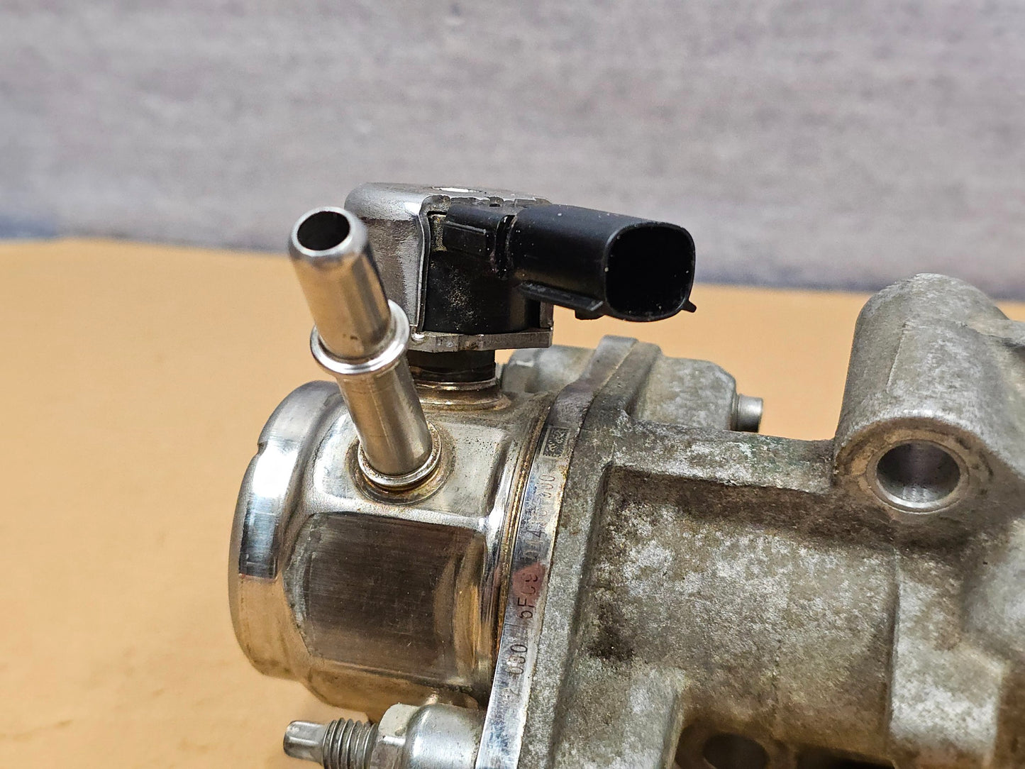 2021-2024 FORD F150 2.7 ECOBOOST HIGH PRESSURE FUEL PUMP OEM #4236