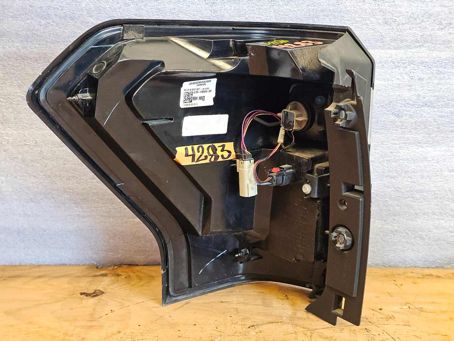 FORS PARTS! 2018-2021 FORD EXPEDITION PASSENGER RH TAIL LIGHT LED OEM  #4283