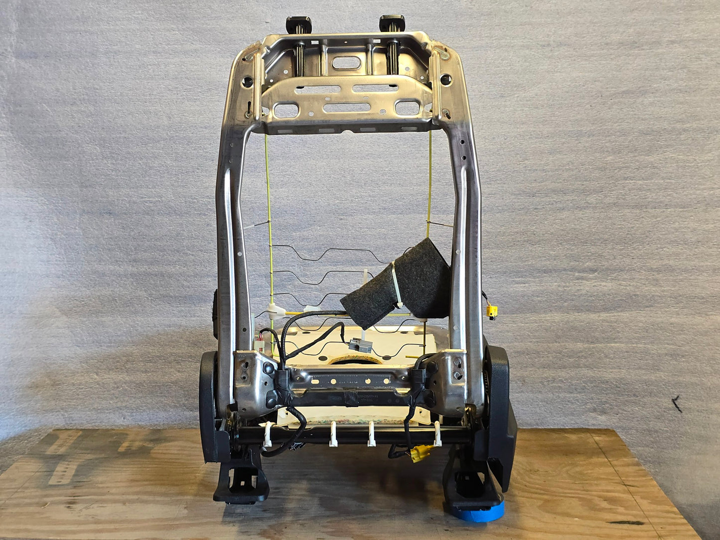 2021-2025 FORD F150 FRONT RIGHT PASSENGER POWER SEAT TRACK FRAME 2022 2023 #4405