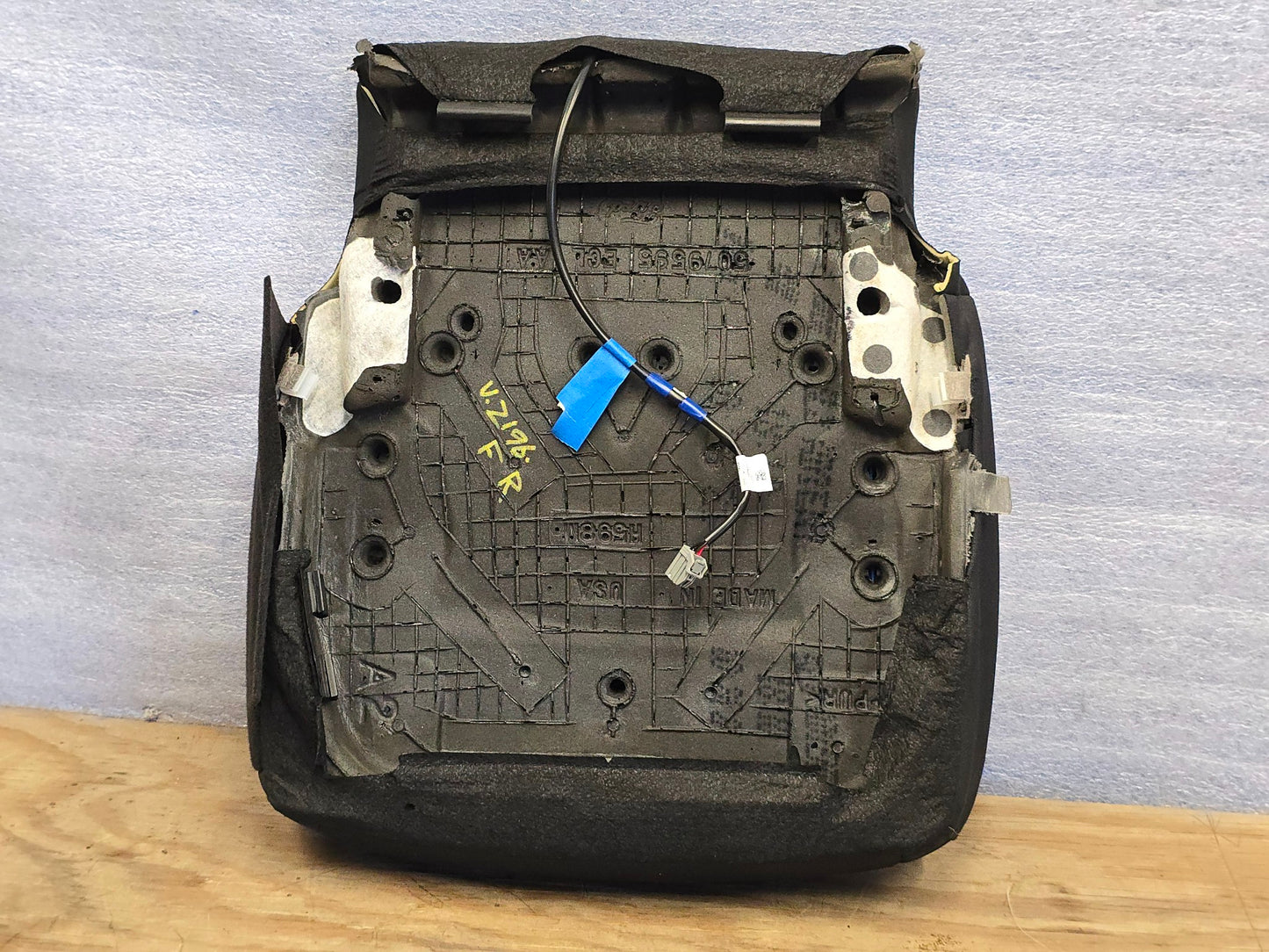 21-25 FORD F150 RH PASSENGER LOWER SEAT CUSHION BOTTOM BLACK CLOTH  #4444