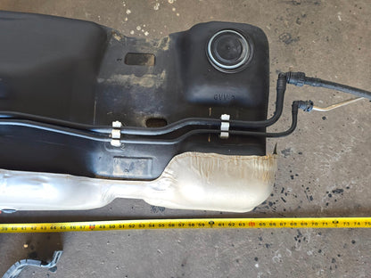 21 22 23 24 25 FORD F150 26 GALLON 2.7 GAS FUEL PUMP TANK #4452
