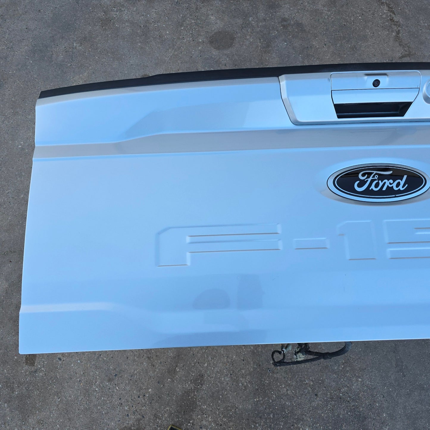 2021-2025 FORD F150 ICONIC SILVER TAILGATE CAMERA XLT LARIAT 22 23 24 #4481