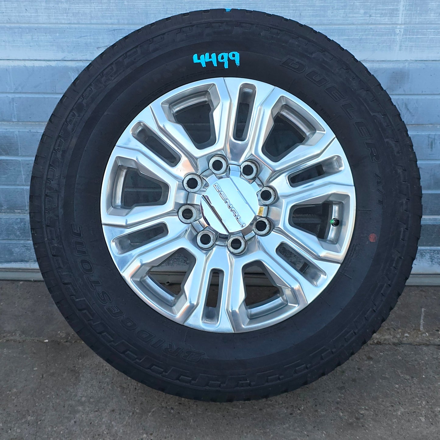 20" GMC SIERRA 2500 DENALI POLISHED WHEELS TIRES CHEVY SILVERADO 21 22 23 #4499