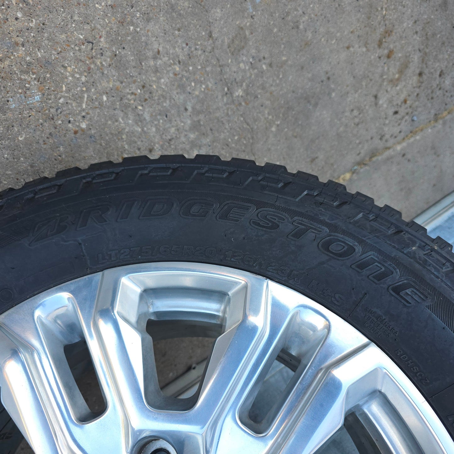 20" GMC SIERRA 2500 DENALI POLISHED WHEELS TIRES CHEVY SILVERADO 21 22 23 #4499