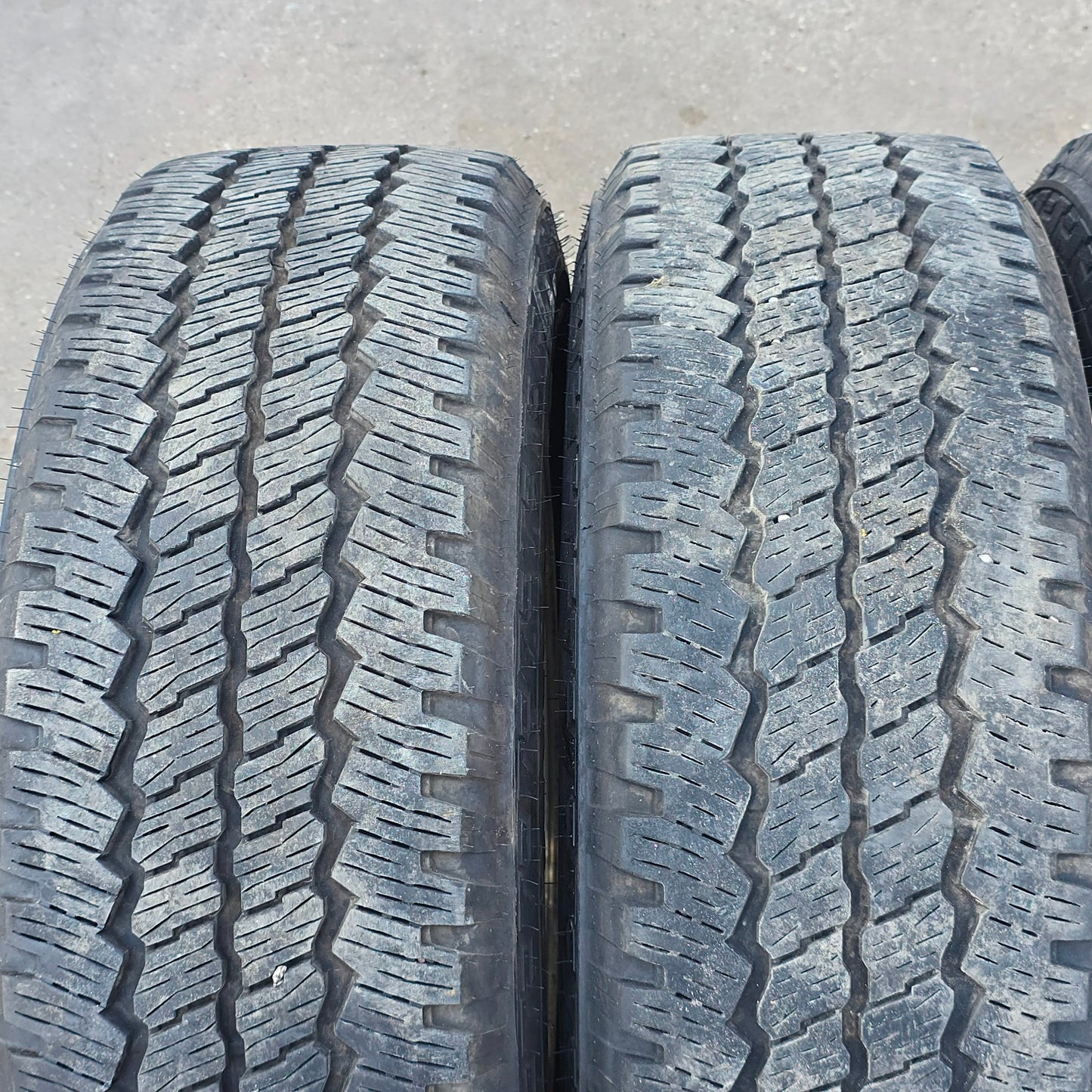 20" GMC SIERRA 2500 DENALI POLISHED WHEELS TIRES CHEVY SILVERADO 21 22 23 #4499