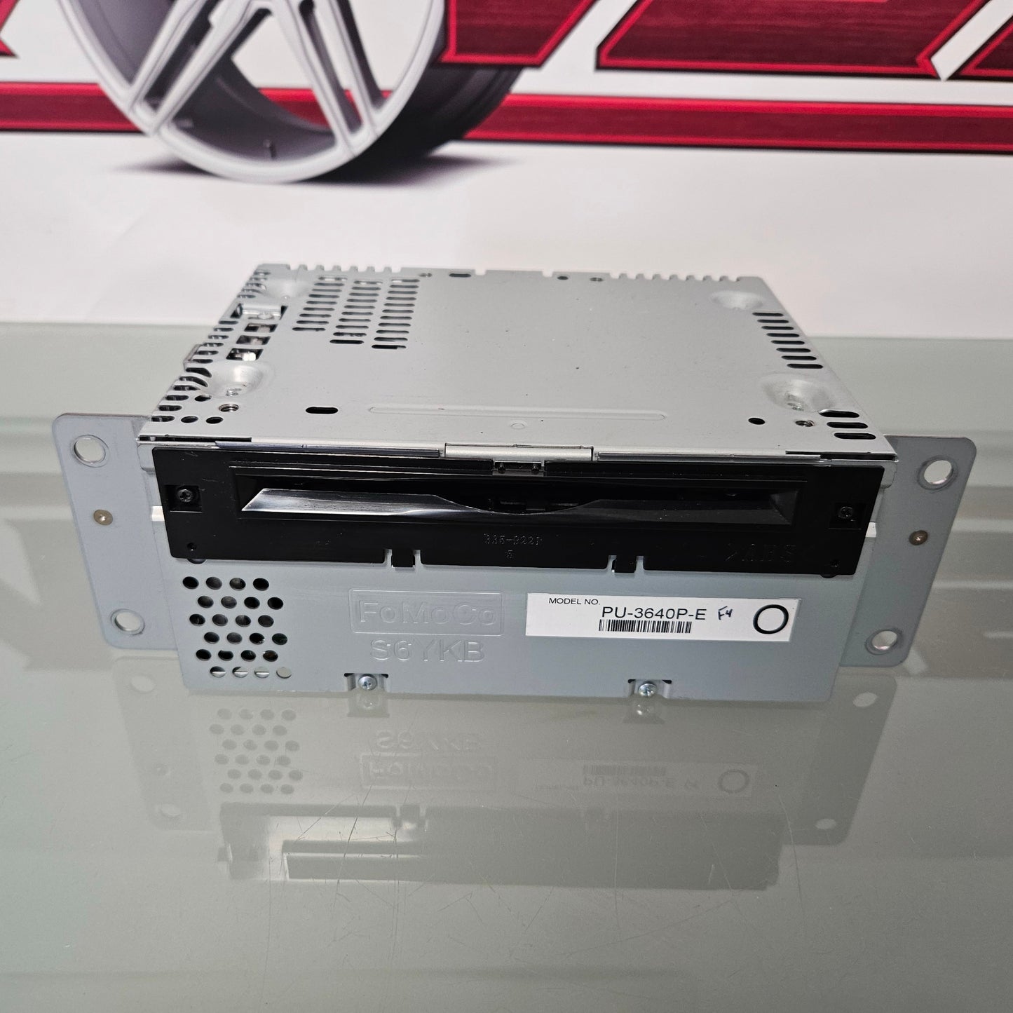 201-2018  FORD F150 RADIO STEREO CD DISK PLAYER READER OEM HL3T-19C107-BC #3026