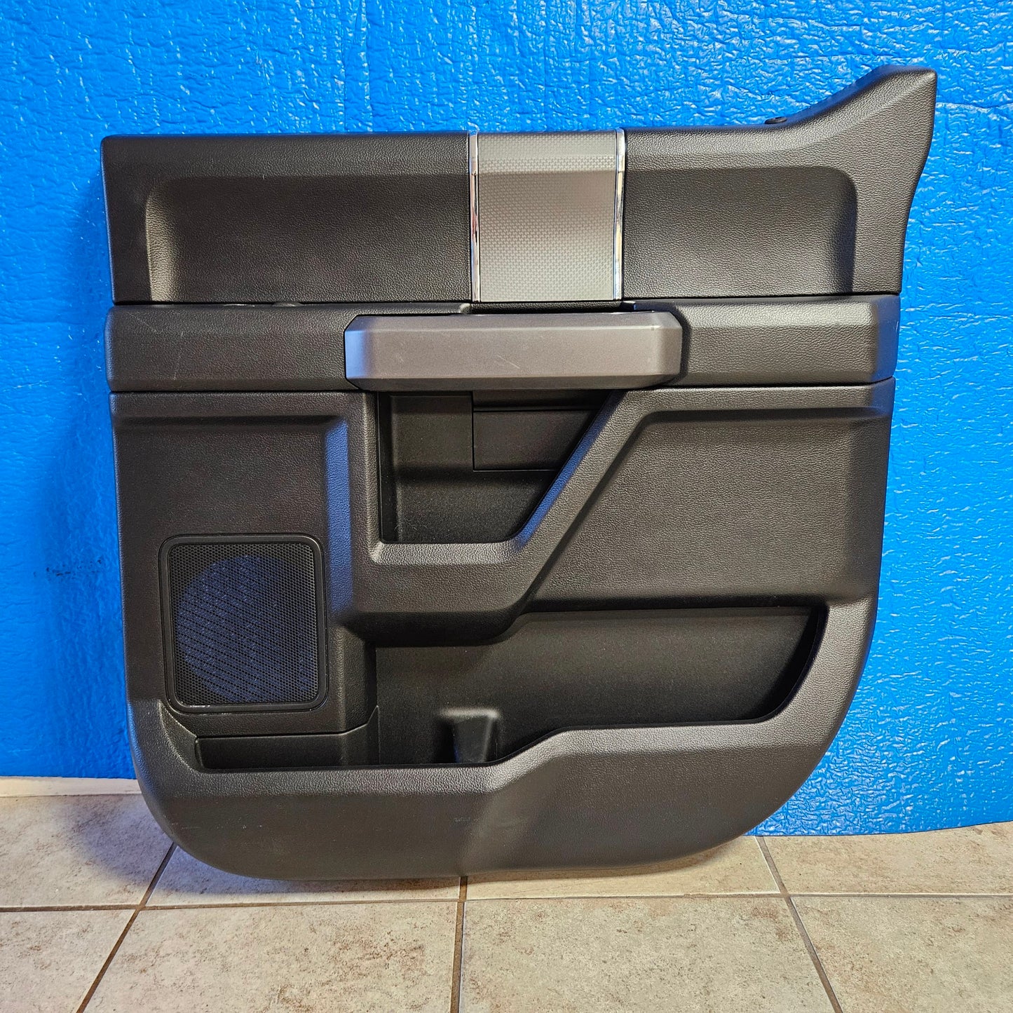 2015-2020 FORD F150 SUPERCREW REAR RIGHT PASSENGER DOOR PANEL BLACK SPORT 3079