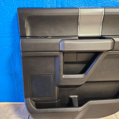 2015-2020 FORD F150 SUPERCREW REAR RIGHT PASSENGER DOOR PANEL BLACK SPORT 3079
