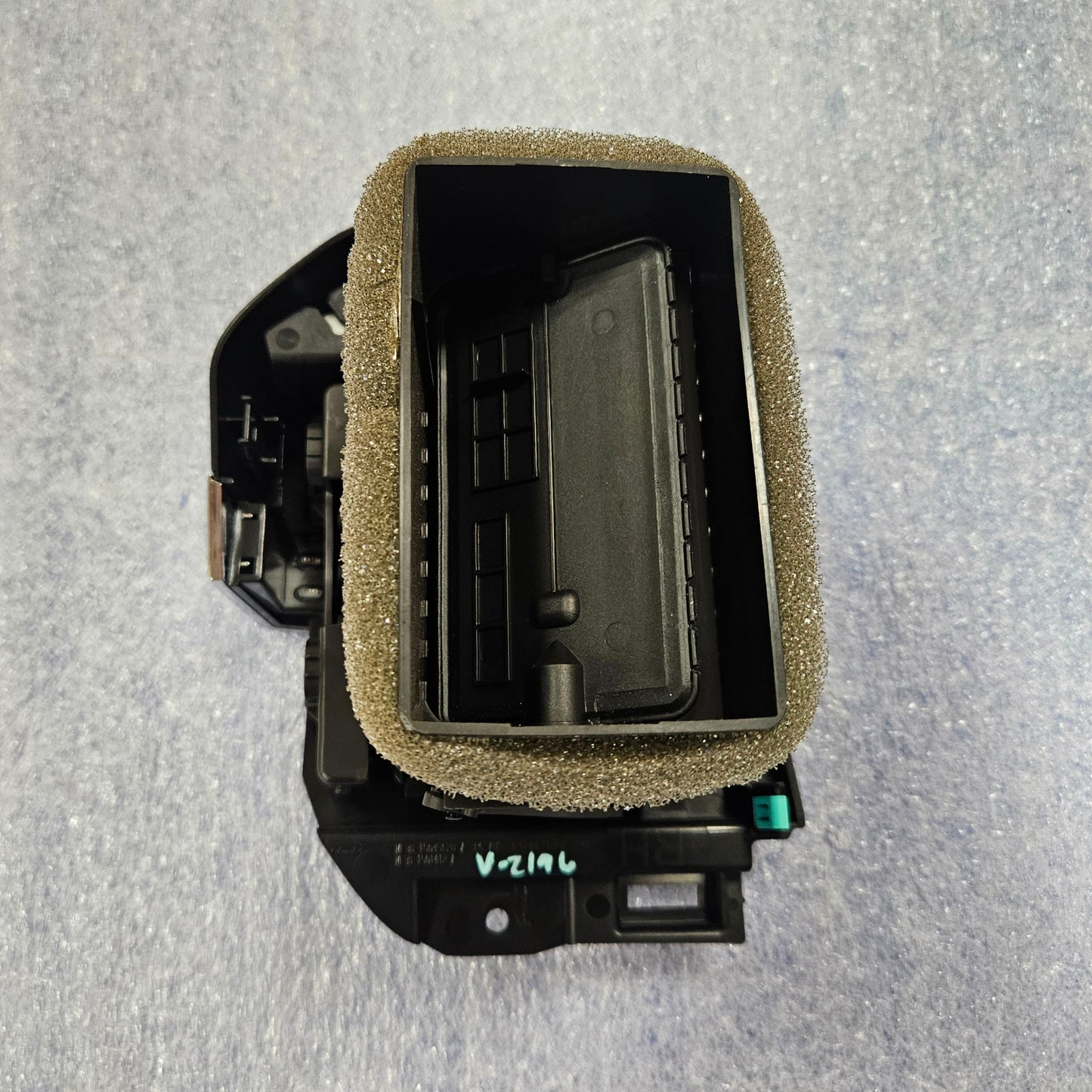 2021-2025 FORD F150 SPORT DARK GRAY DASH TRIM MOLDING PUSH START VENT #3368