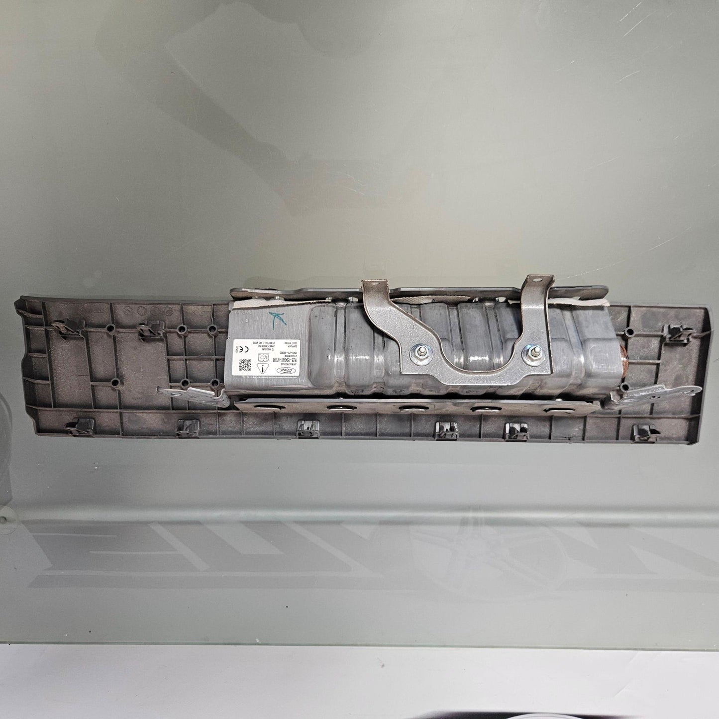 2021-2025 FORD F150 KNEE FRONT RIGHT PASSENGER LOWER GRAY DASH  22 23 24 #3461