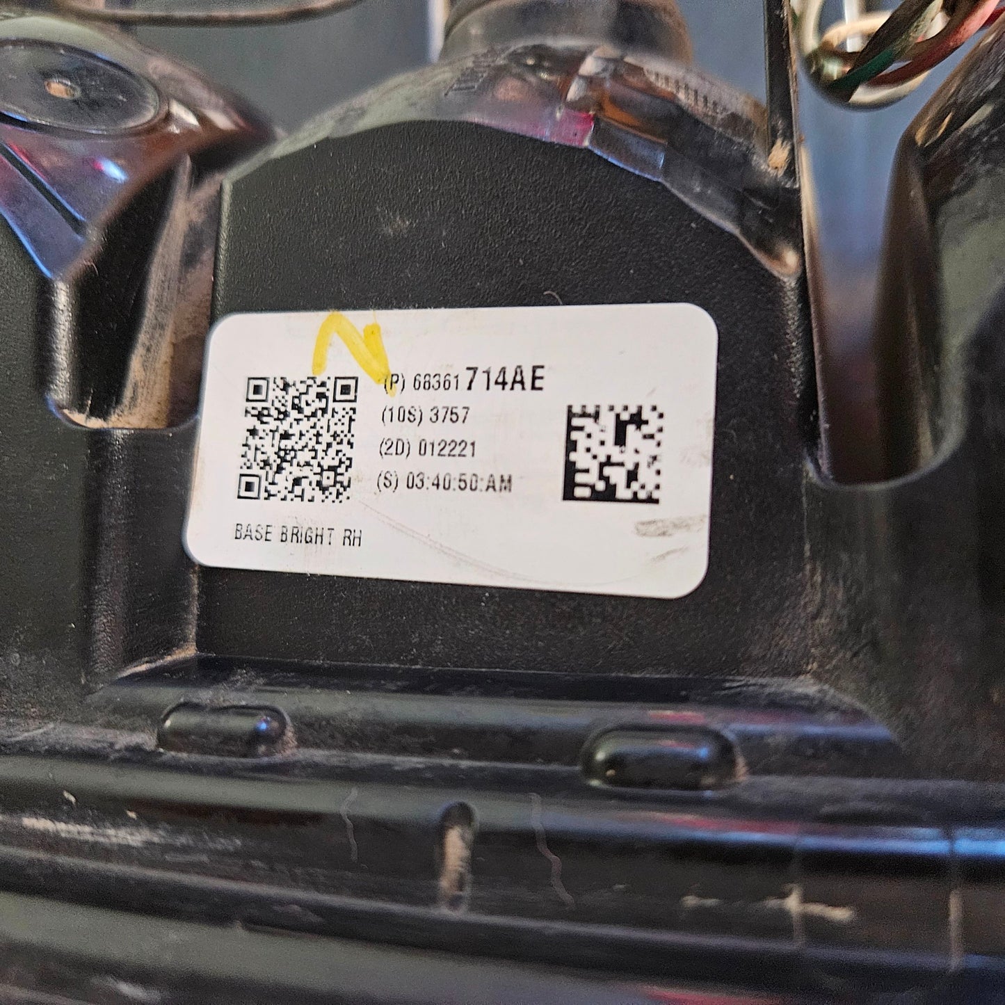 2019-2024 RAM 2500 3500 TAIL LIGHT LED RIGHT PASSENGER LAMP 68361714AE #3610