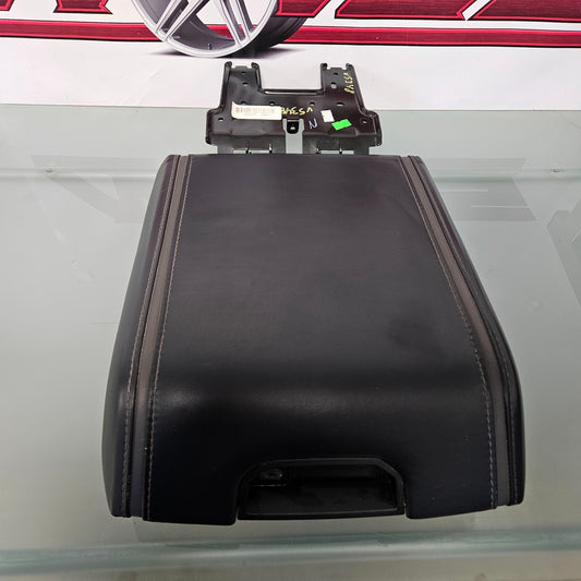 2015-2020 FORD F150 BLACK FRONT CENTER CONSOLE STORAGE ARMREST LID OEM #3638