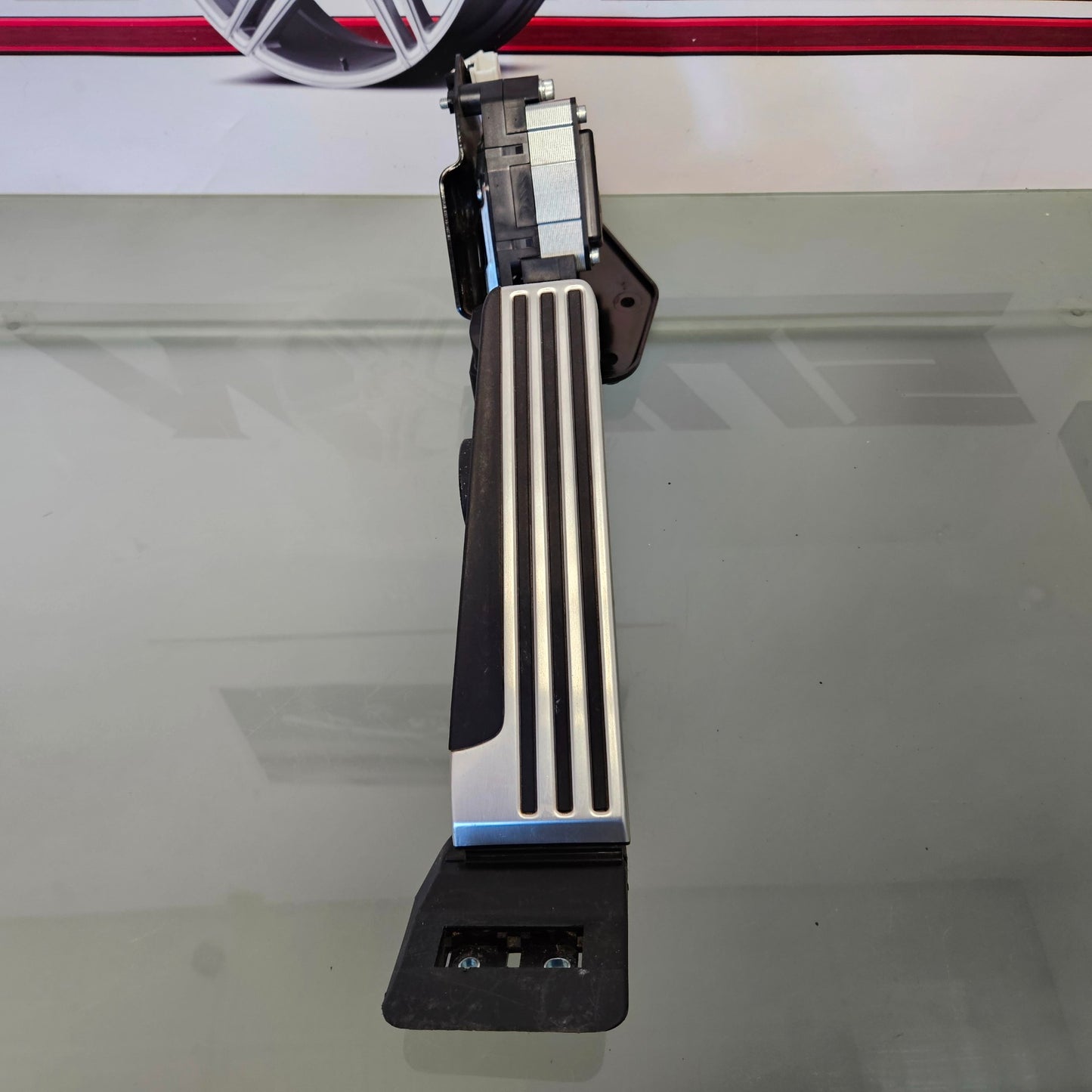 14-19 INFINITI Q50 ACCELERATOR GAS PEDAL W/THROTTLE SENSOR OEM ADAPTIVE #3648