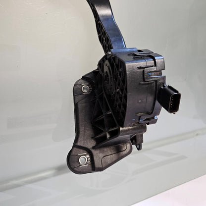 2018-2024 FORD F150 GAS ACCELERATOR PEDAL W/ SENSOR FL34-9F836-AD #3697