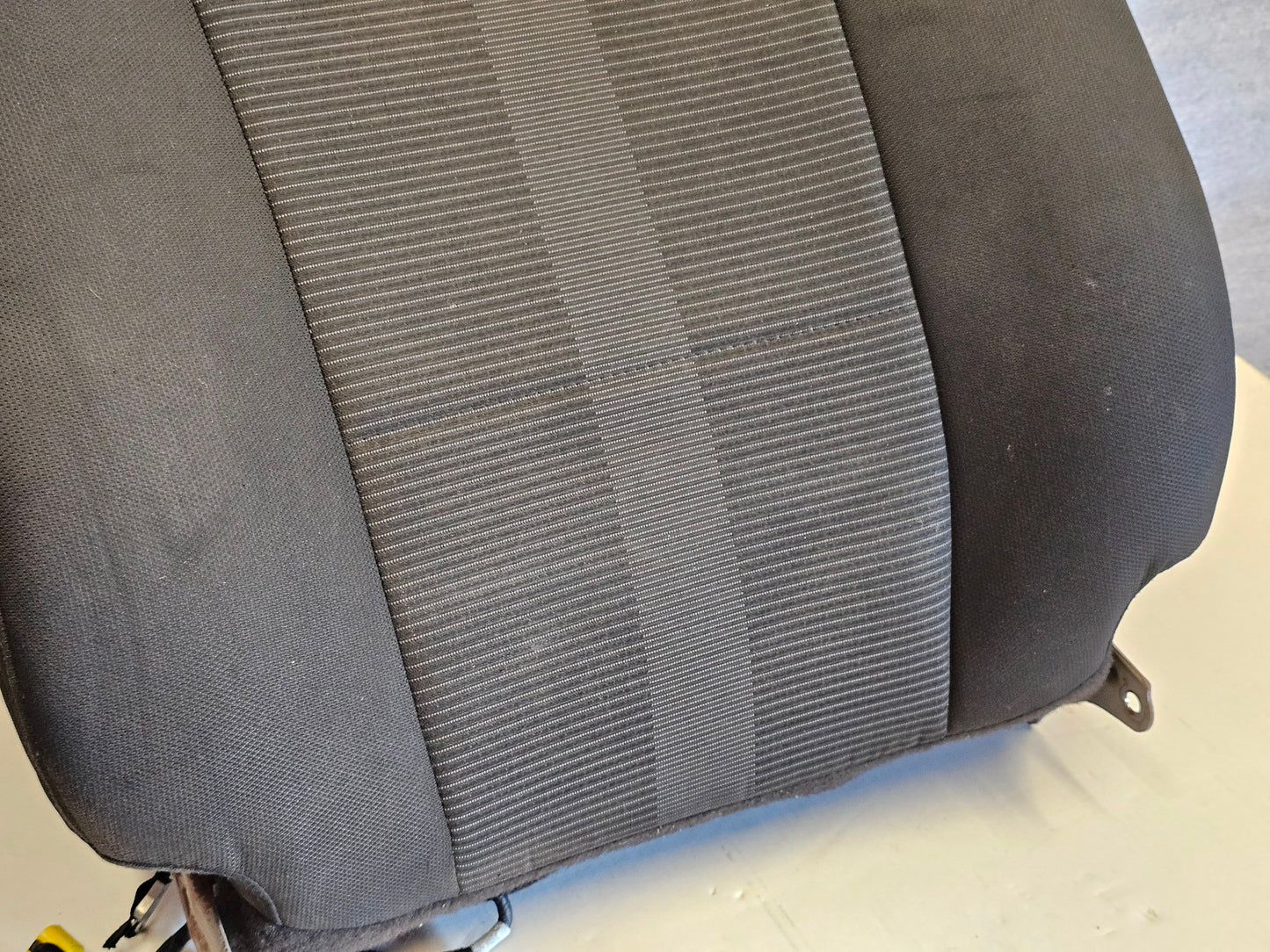2015-2020 FORD F150 FRONT PASSENGER RIGHT UPPER SEAT CUSHION PAD FRAME XLT SPORT