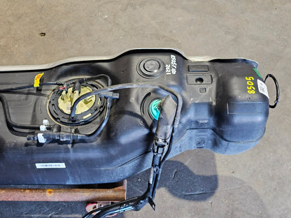 21 22 23 24 FORD F150 26 GALLON 2.7 GAS FUEL PUMP TANK -4046