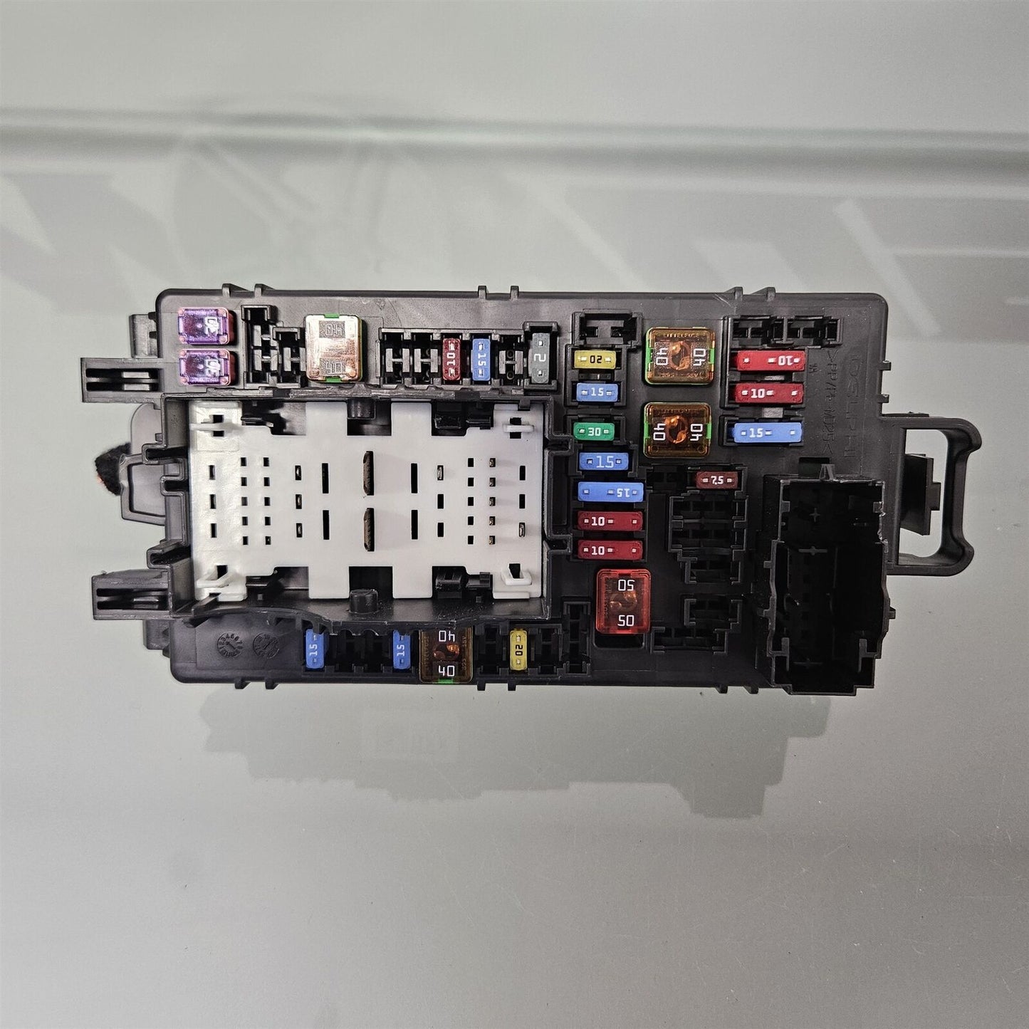 2024 GMC SIERRA AT4 SILVERADO 2500 3500 CABIN FUSE & RELAY BOX 87829565 #13415
