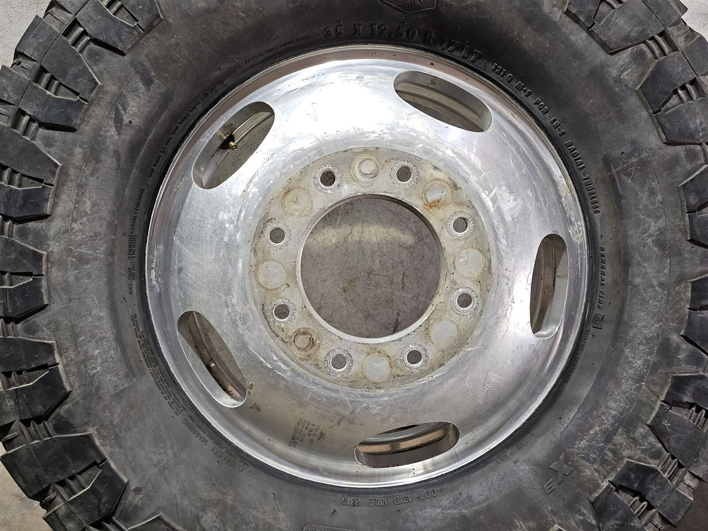 1-17" FORD F350 SUPERDUTY DUALLY POLISHED WHEEL REAR 9C34-1007 OEM XLT FX4 4X4