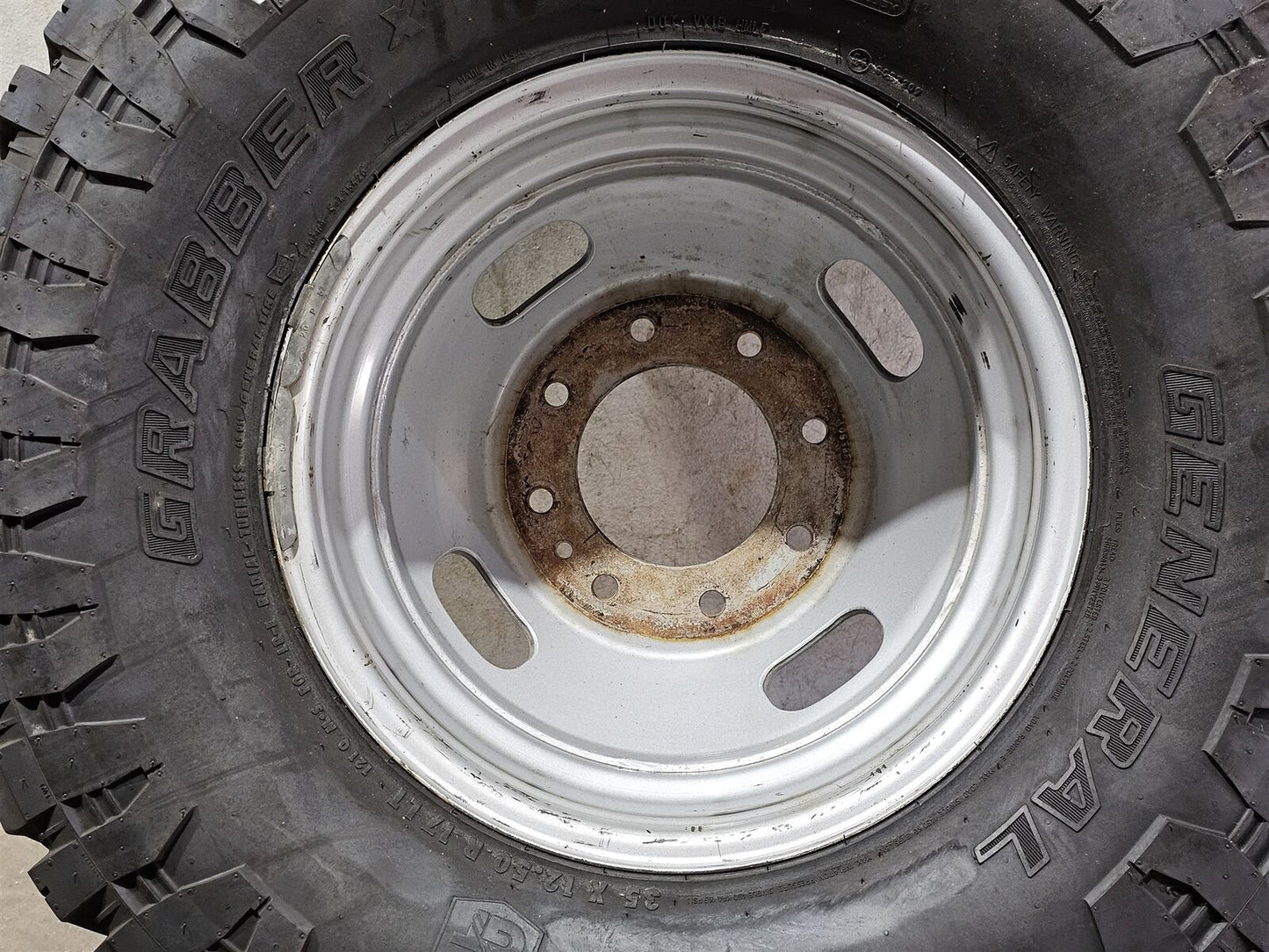 1-17" FORD F350 SUPERDUTY DUALLY SILVER WHEEL INNER REAR AC34-1015-WA OEM 18 20
