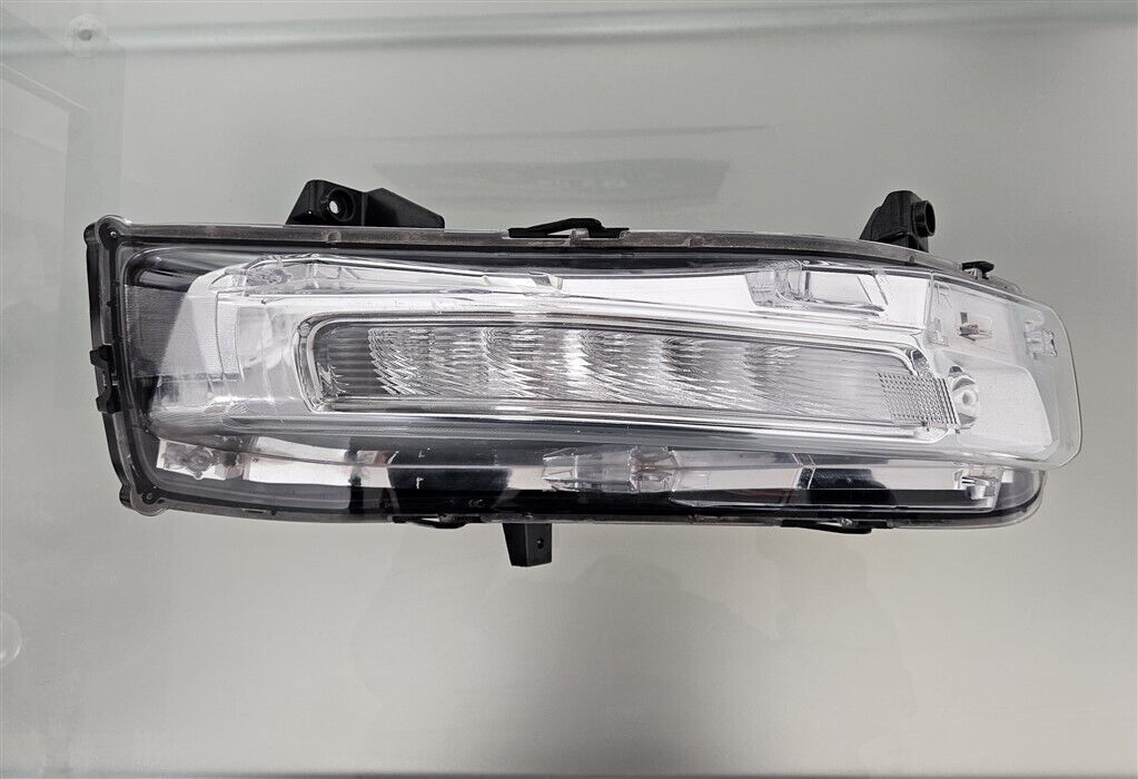 2018-2021 FORD MUSTANG GT LED FOG LIGHT PASSENGER RIGHT SIDE OEM FACTORY
