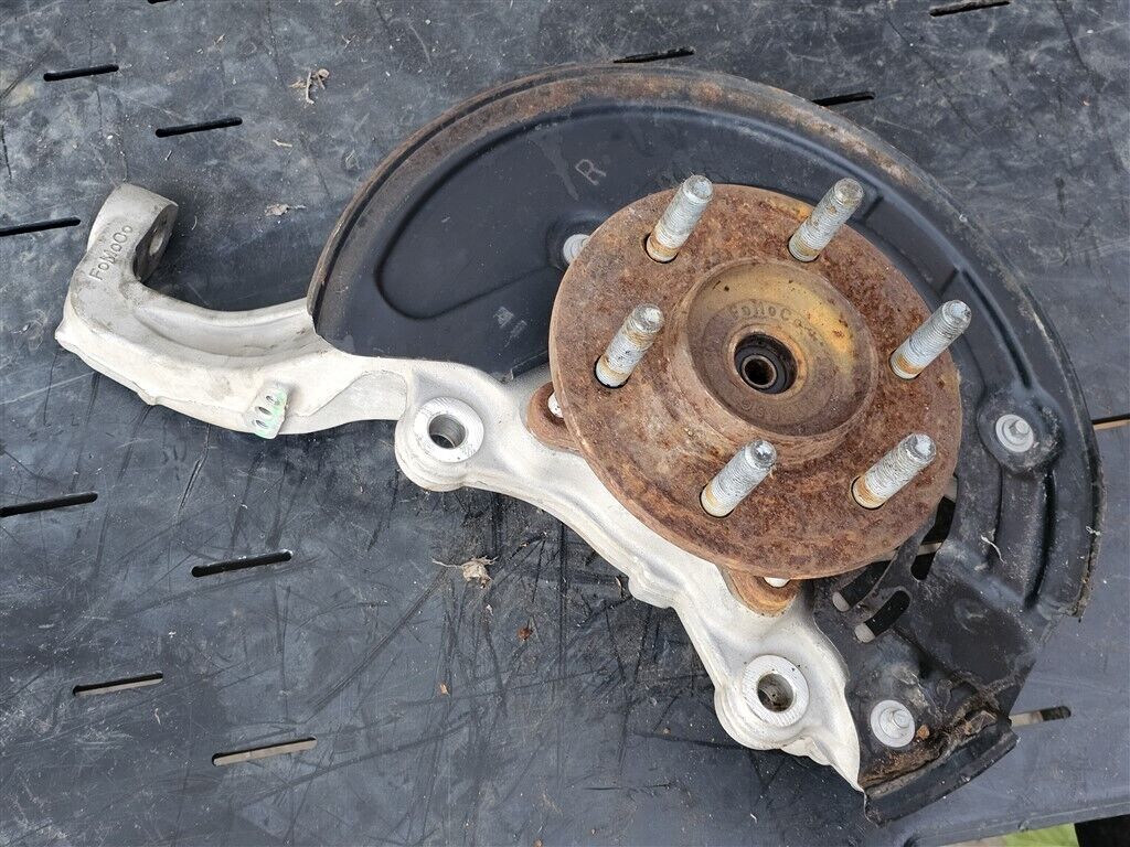 15-20 FORD F150 4x4 FRONT RIGHT KNUCKLE SPINDLE HUB JL343K185-XLT LARIAT 18 19