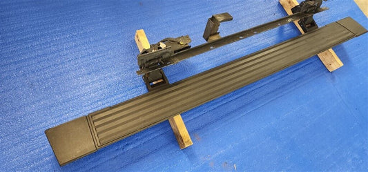 07-14 CADILLAC ESCALADE TAHOE YUKON LEFT DRIVER POWER SIDE STEP RUNNING BOARD