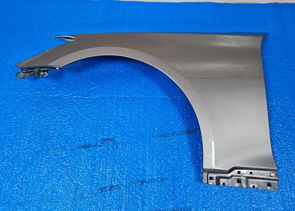 2015-2020 HYUNDAI GENESIS G80 SEDAN LEFT DRIVER FENDER SILVER OEM 16 17 18 #3596