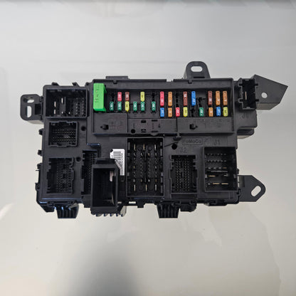 21 22 23 FORD F150 FUSE RELAY JUNCTION BOX CONTROL MODULE MU5T-15604 #3152