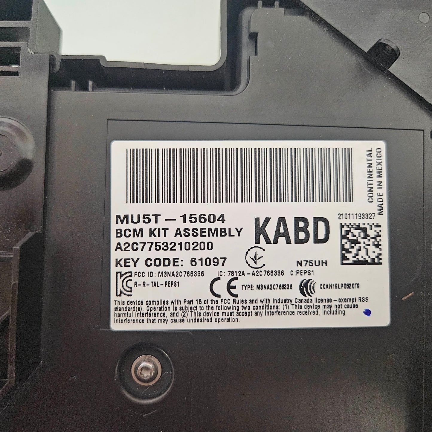 21 22 23 FORD F150 FUSE RELAY JUNCTION BOX CONTROL MODULE MU5T-15604 #3152