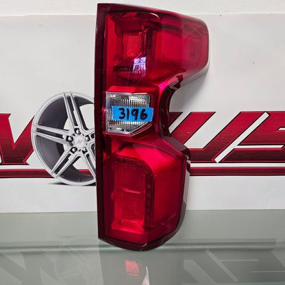2020-2023 CHEVY SILVERADO 1500 RIGHT LED TAIL LIGHT OEM  21 22 #3196