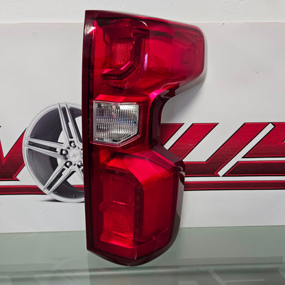 2020-2023 CHEVY SILVERADO 1500 RIGHT LED TAIL LIGHT OEM  21 22 #3196