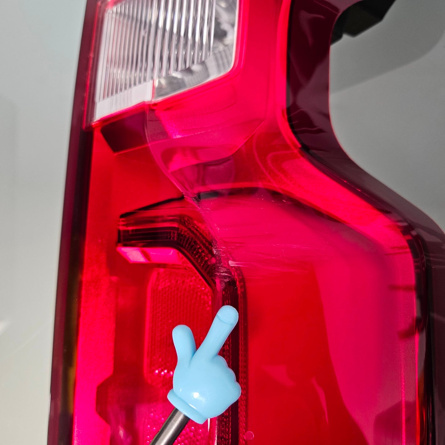 2020-2023 CHEVY SILVERADO 1500 RIGHT LED TAIL LIGHT OEM  21 22 #3196