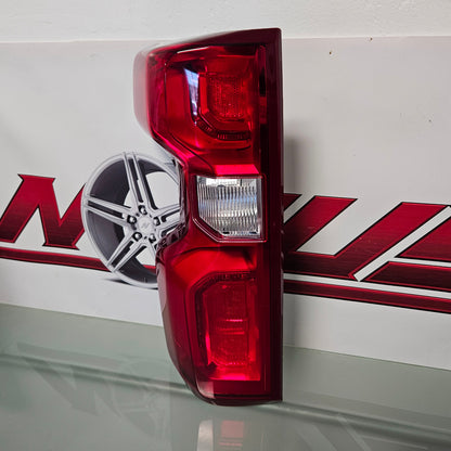 2021-2023 CHEVY SILVERADO 1500 DRIVER LEFT LED TAIL LIGHT OEM 85115895 #3197