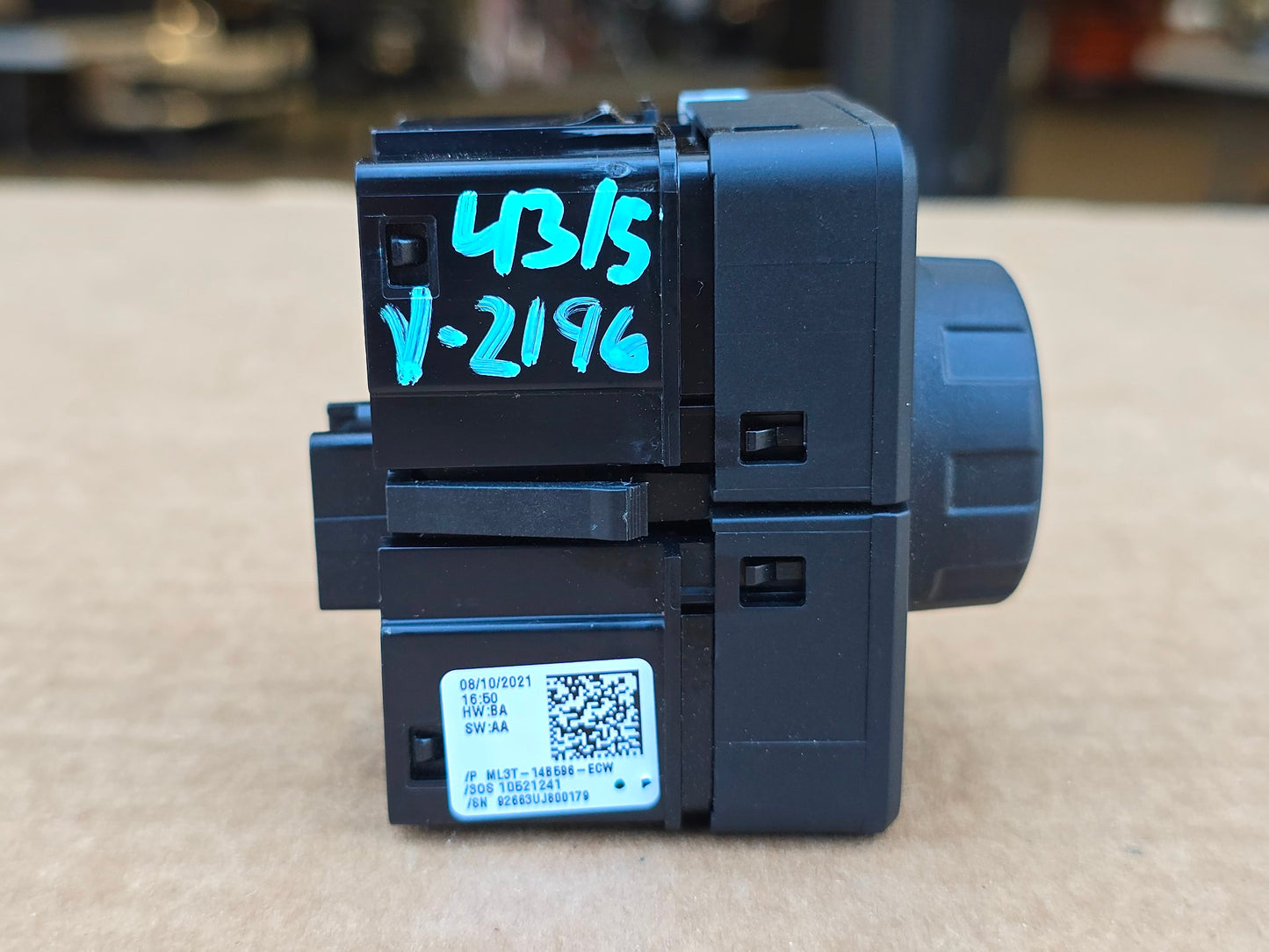 21-23 FORD F150 4X4 CONTROL MODULE SWITCH KNOB ML3T14B596 XLT LARIAT #4315