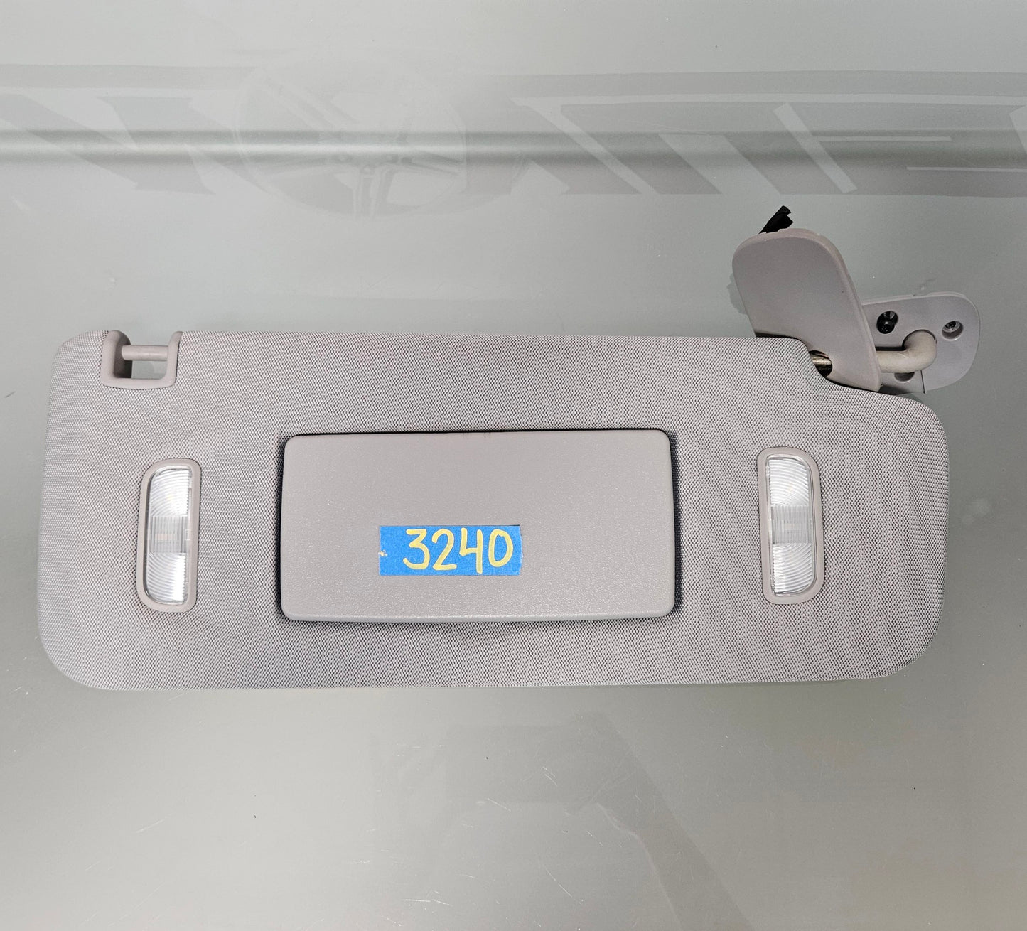 2017 GMC SIERRA SUN VISOR GRAY PASSENGER 544908429 #3240