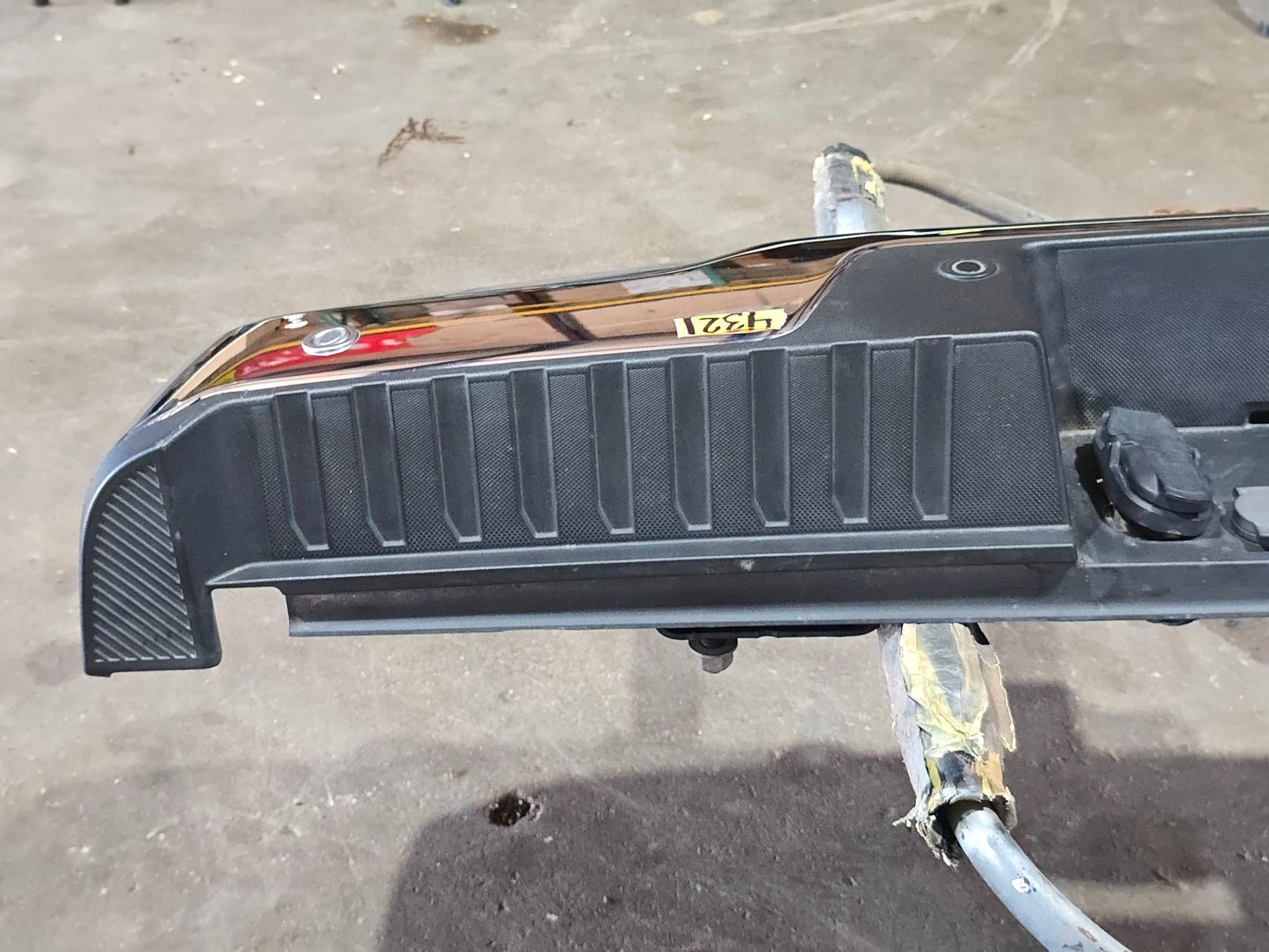 2021-2024 FORD F150 CHROME REAR BUMPER HITCH PARKING SENSORS #4321