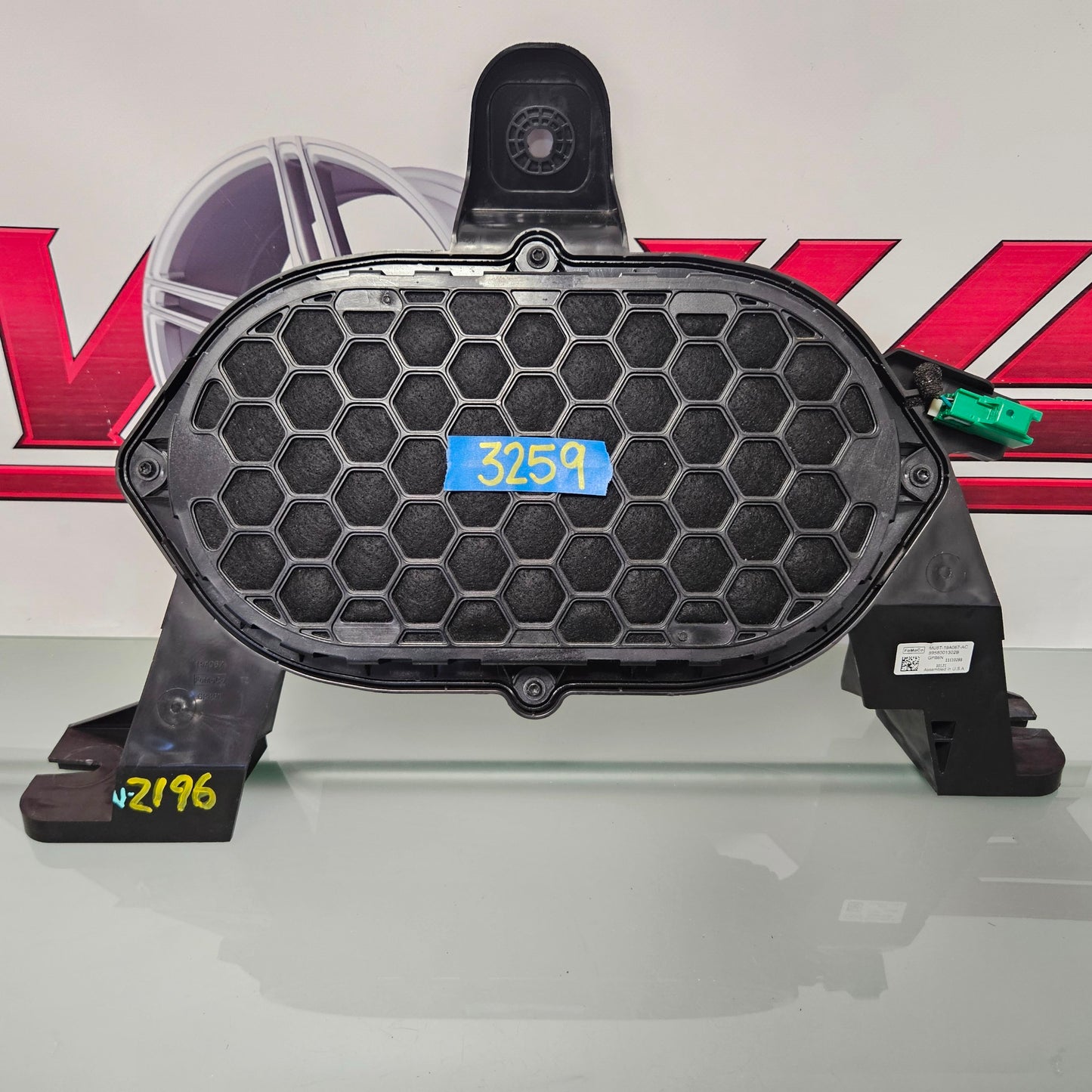 2021-2025 FORD F150 BANG & OLUFSEN SUBWOOFER SPEAKER BOX MU5T-19A067-AC  #3259