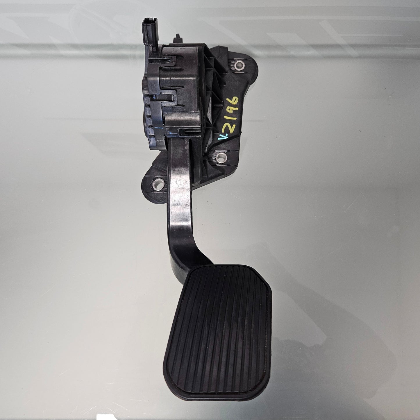2015-2023 FORD F150 OEM GAS ACCELERATION GAS PEDAL FL34-9F836-AC #3260