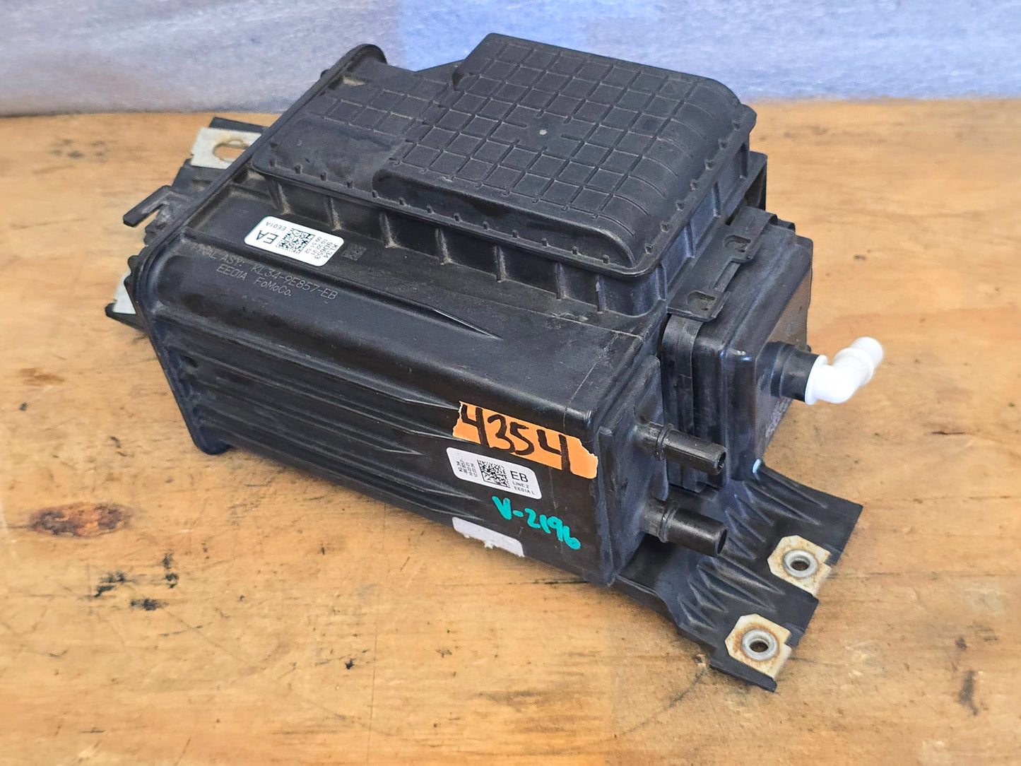 2021-2024 FORD F150 FUEL VAPOR EVAPORATOR CANISTER OEM KL34-9E857-EB #4354